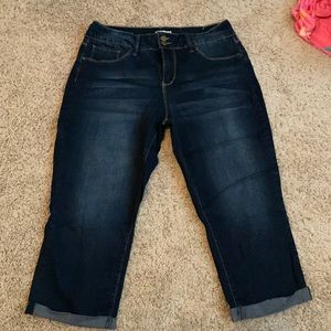 Womens size 14 cropped “Royalty” dark wash jeans